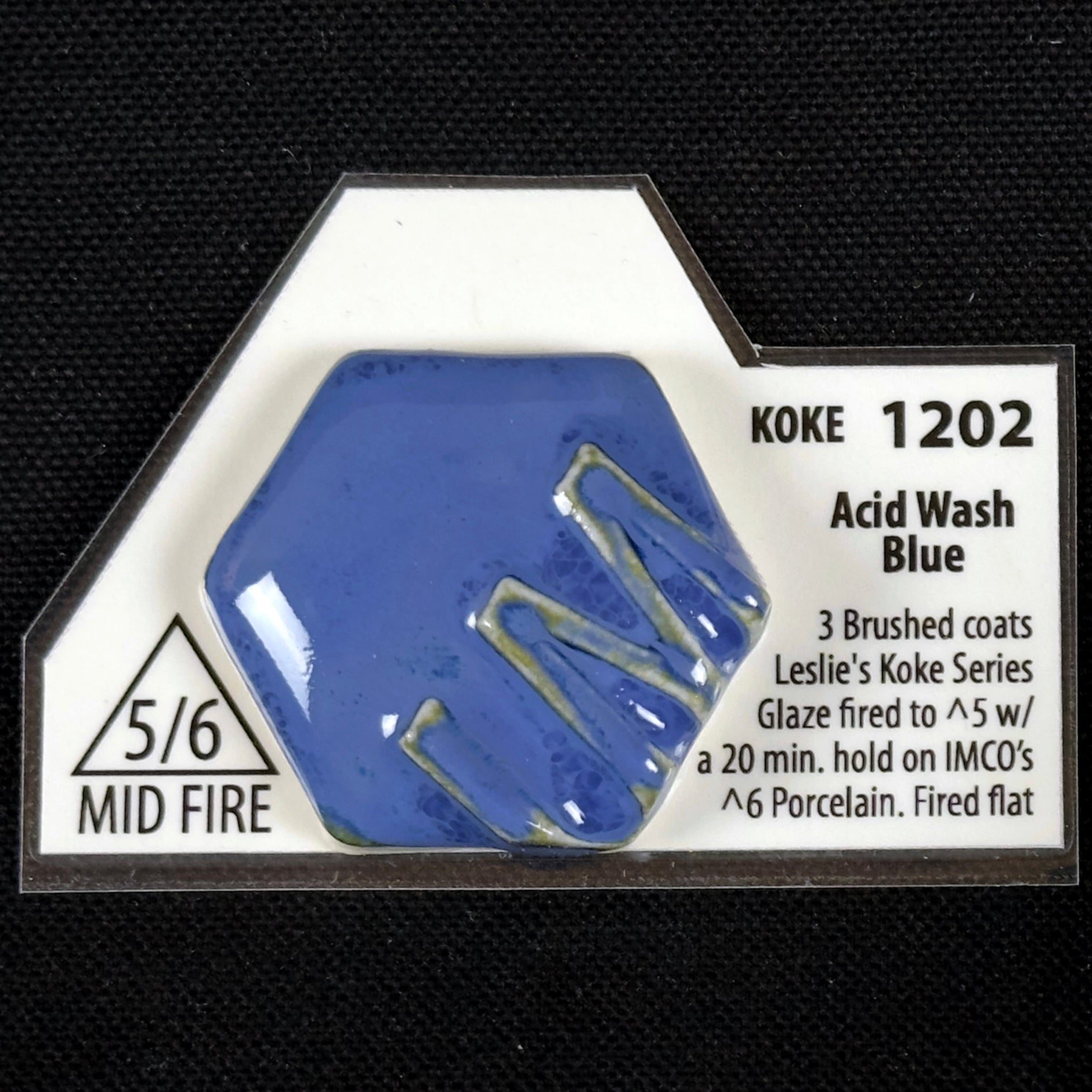 ブルー+エッセンス 1202 Koke Acid Washed Blue Cone 5/6 Glaze | Industrial Minerals Co.