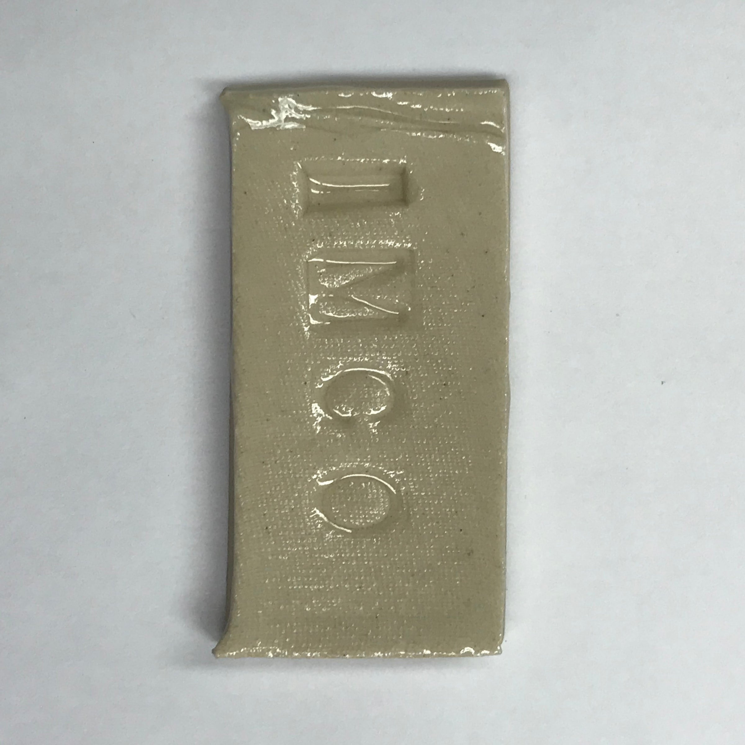 Leslieページ Leslie's Niji Series | Industrial Minerals Co.